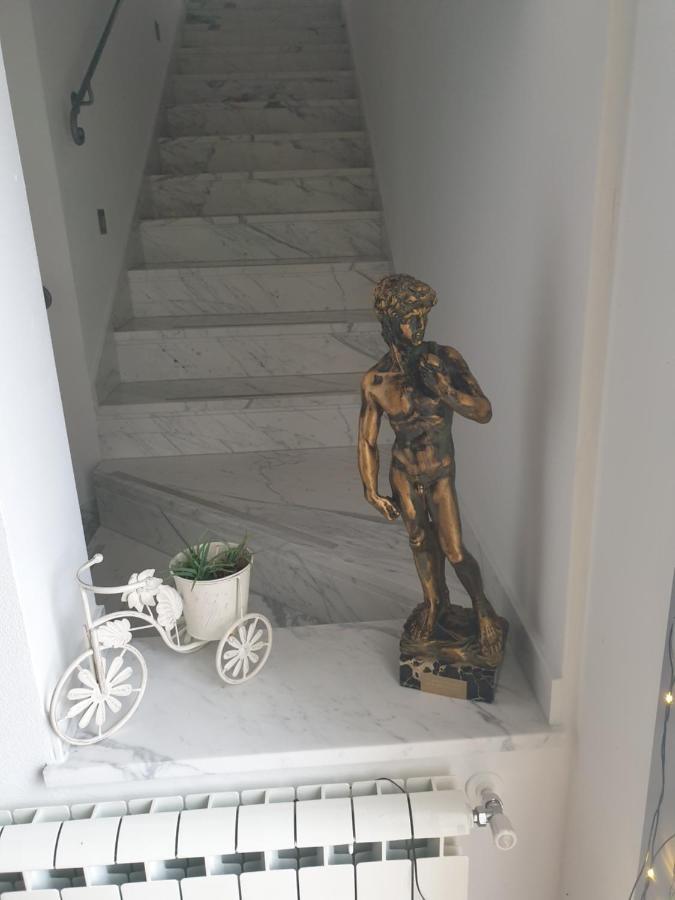 Ca Thomas Hotel Castelnuovo Magra Kültér fotó