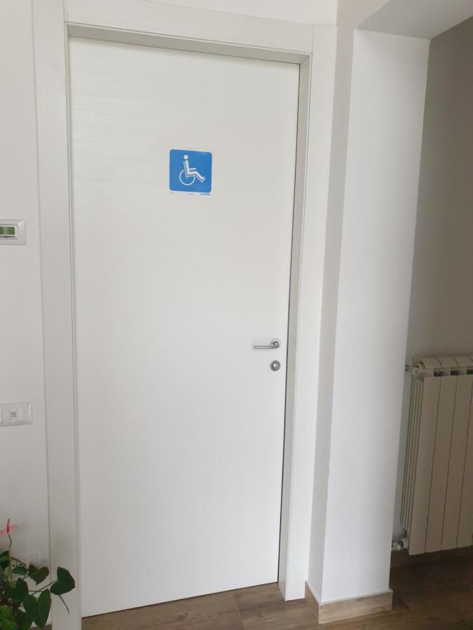 Ca Thomas Hotel Castelnuovo Magra Kültér fotó