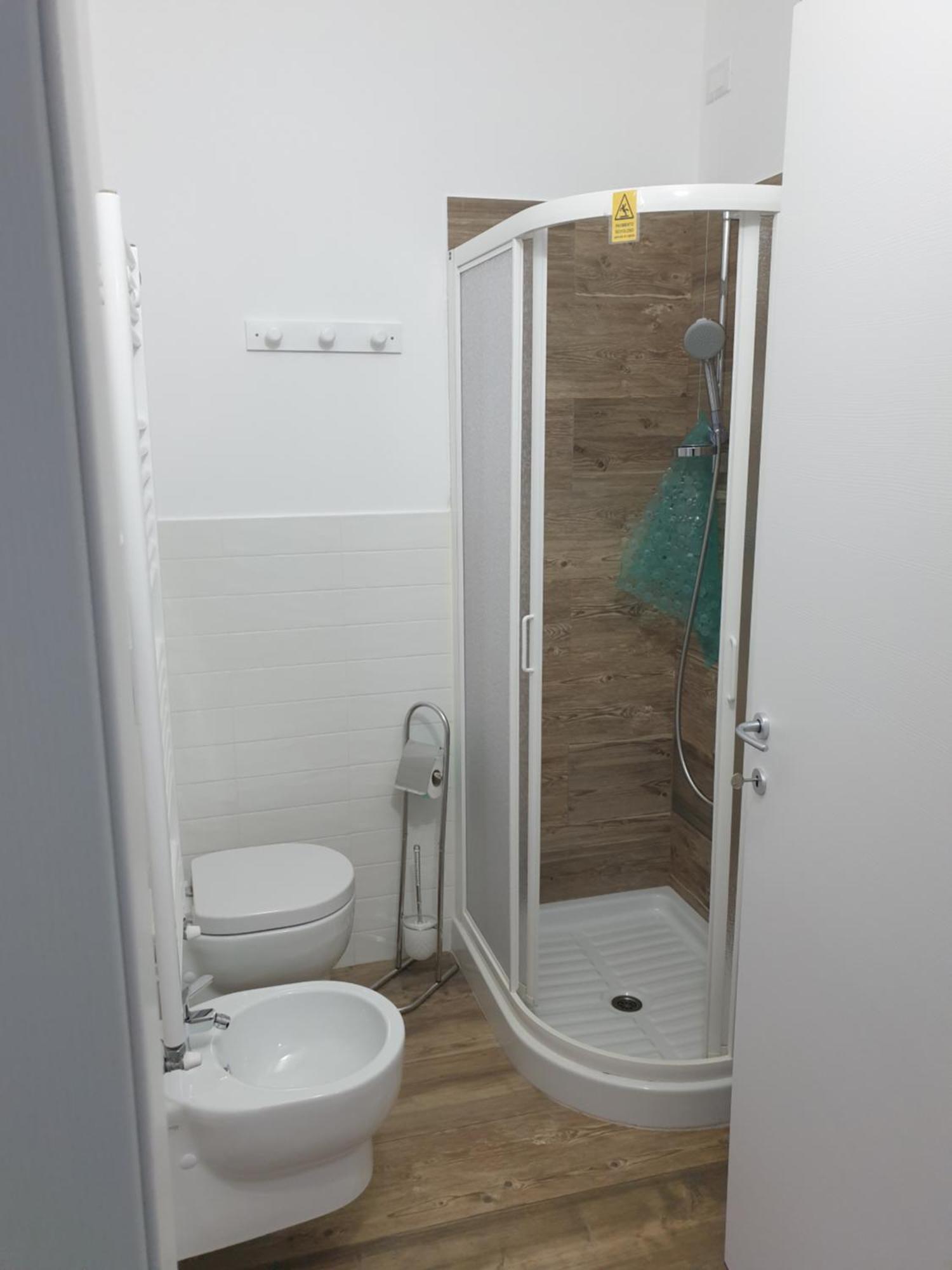 Ca Thomas Hotel Castelnuovo Magra Szoba fotó