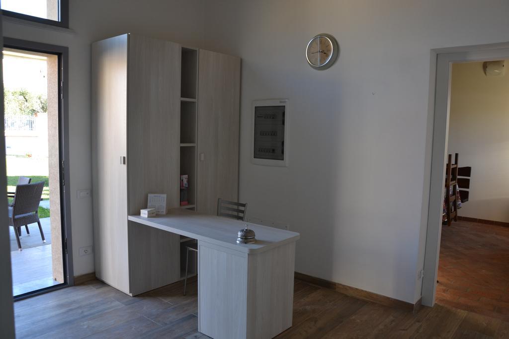 Ca Thomas Hotel Castelnuovo Magra Kültér fotó