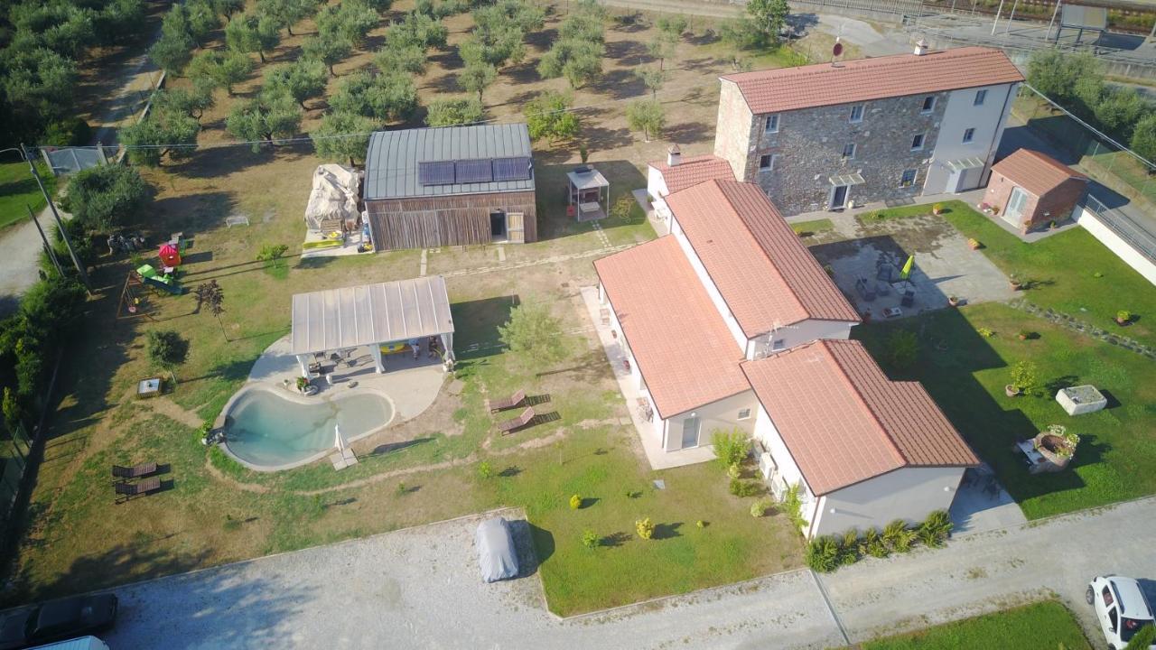 Ca Thomas Hotel Castelnuovo Magra Kültér fotó